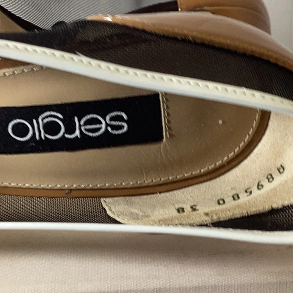 SERGIO ROSSI
Sergio rossi pumps - Picture 12 of 12